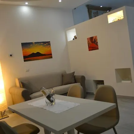 Questo Rinascimento Casa Brigitte Napels Buitenkant foto